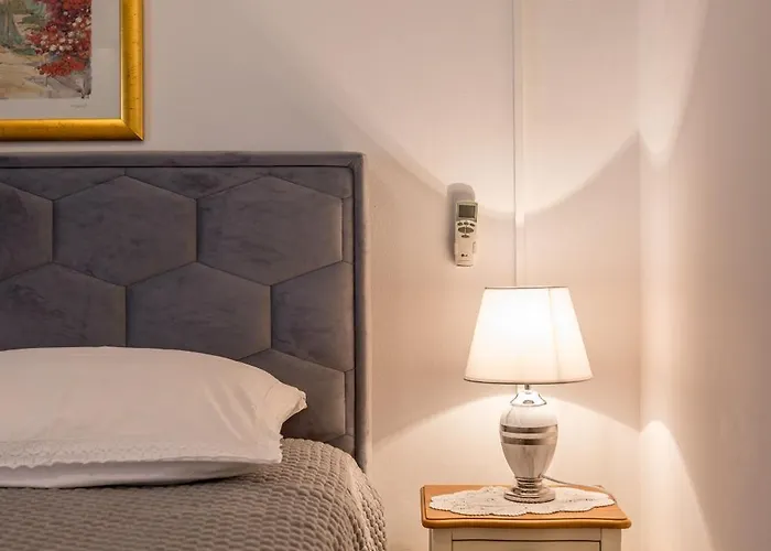 Guesthouse Rooms Split Frühstückspension 3*