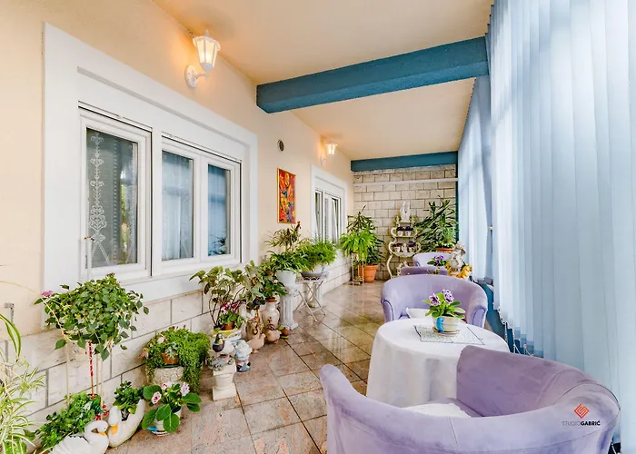 Bed & Breakfast Guesthouse Rooms Split Split