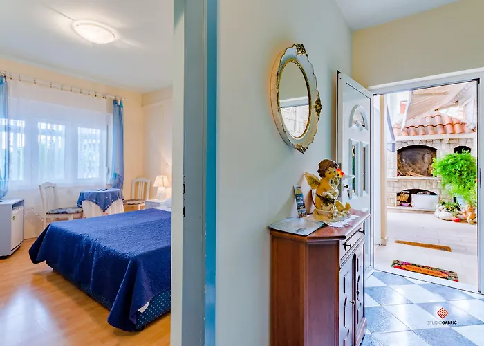 Bed & Breakfast Guesthouse Rooms Split Split