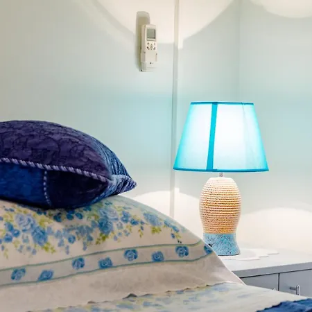 Guesthouse Rooms Split Bed & Breakfast Split