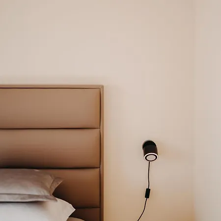 Guesthouse Rooms Split Bed & Breakfast