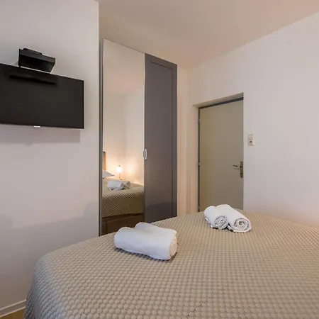 Bed & Breakfast Guesthouse Rooms Split Split