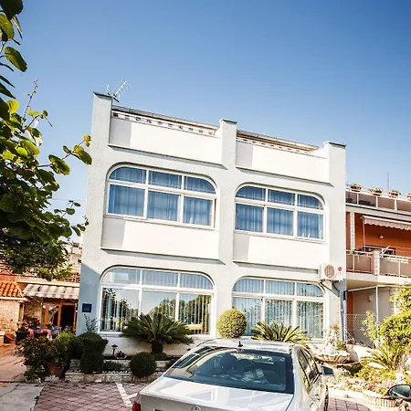 Guesthouse Rooms Split krevet i doručak Split