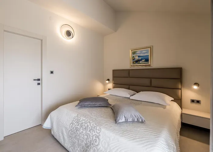 Guesthouse Rooms Split 3* Split