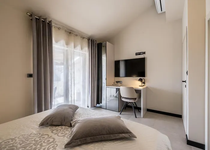 Panzió Guesthouse Rooms Split 3*