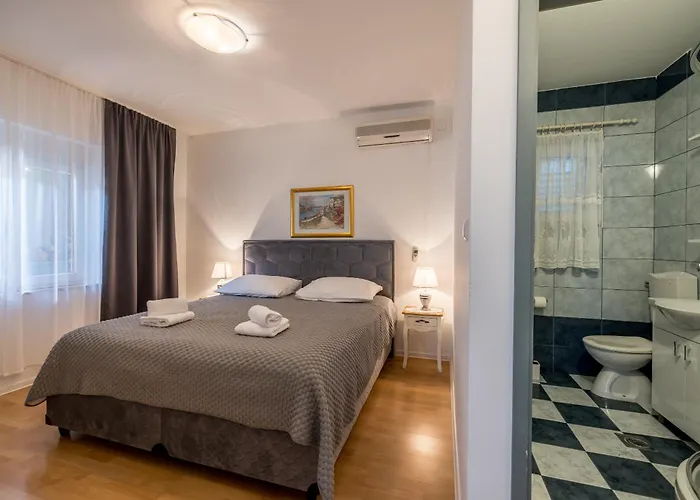 Guesthouse Rooms Split Panzió