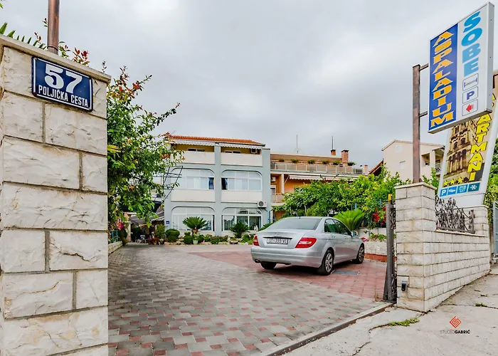 Bed and breakfast Guesthouse Rooms Split