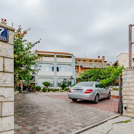 Panzió Guesthouse Rooms Split